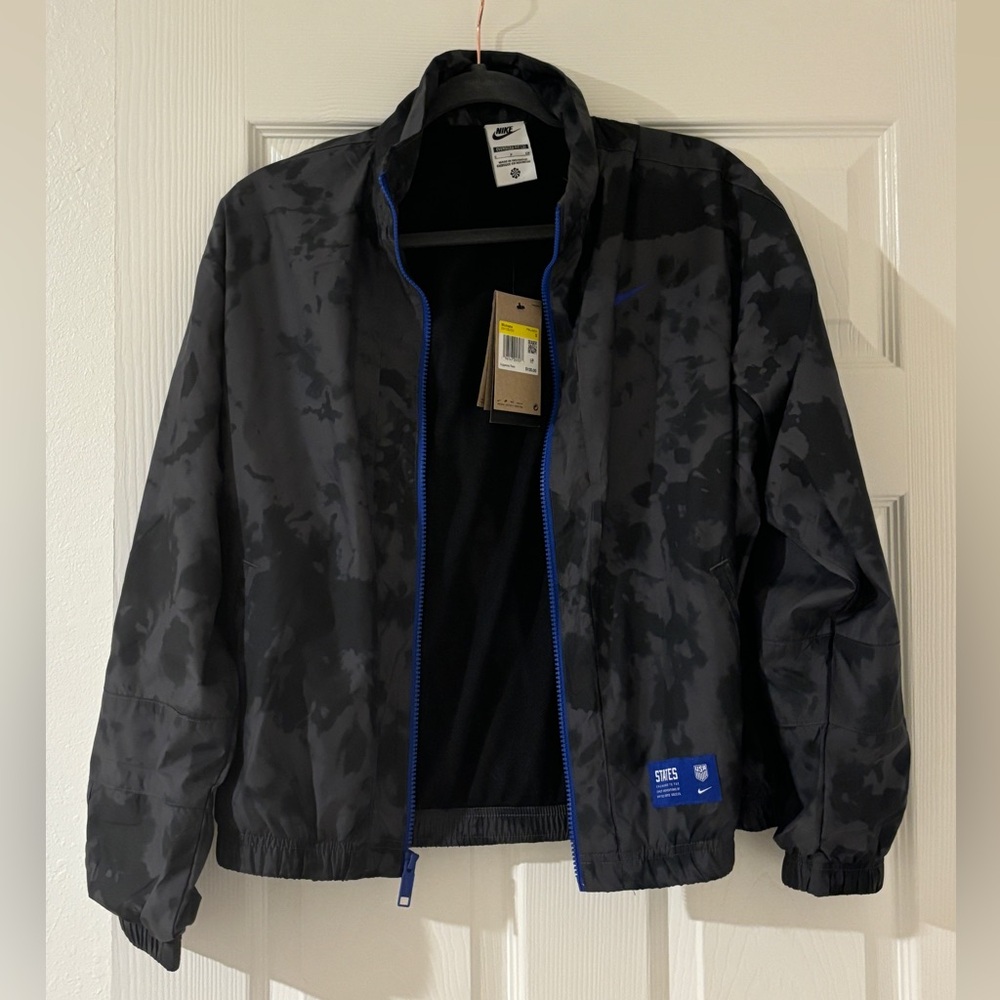 Small Nike Women’s Soccer Zip-Up Jacket